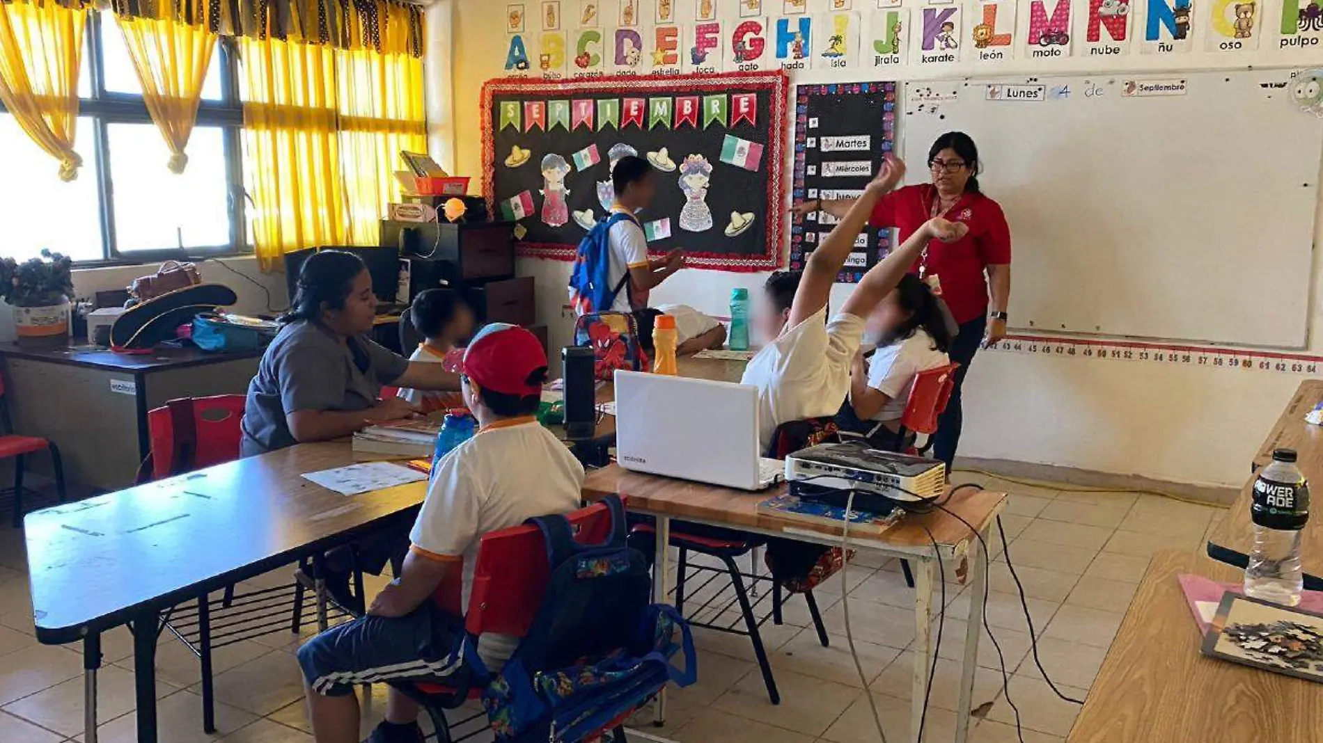 En el CAM número 42, están saturados los grupos de preescolar, primaria y talleres de capacitación laboral